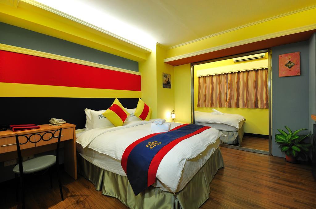 Elizabeth Hotel Тайджун Екстериор снимка
