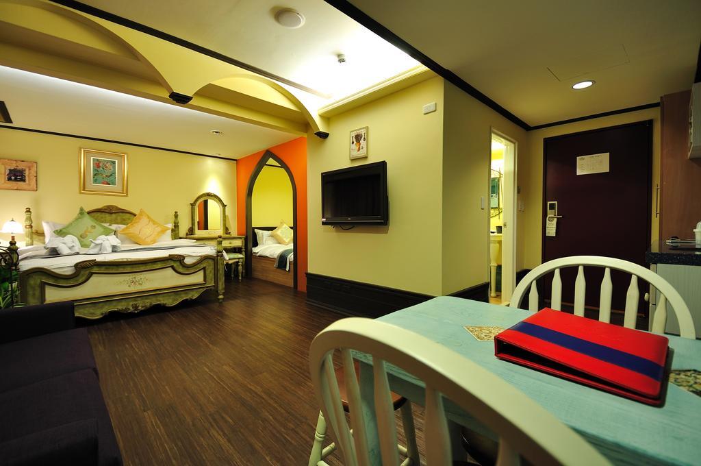 Elizabeth Hotel Тайджун Стая снимка